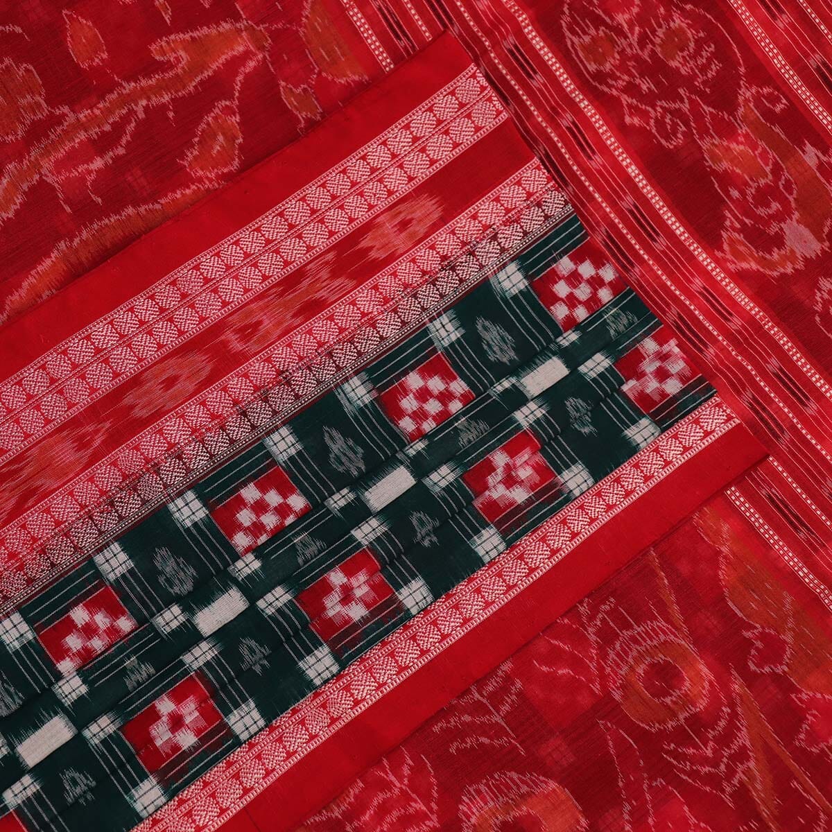 Handloom Sambalpuri Cotton Ikkat Saree Handloom Saree_Sambalpuri Cotton Priyadarshini Handloom 