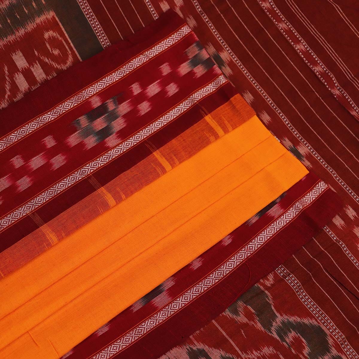 Handloom Sambalpuri Cotton Ikkat Saree Handloom Saree_Sambalpuri Cotton Priyadarshini Handloom 