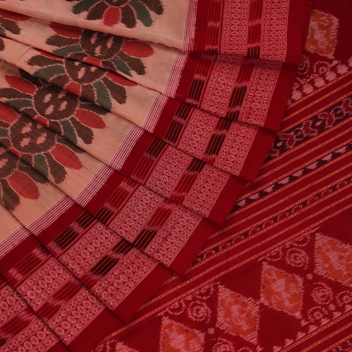 Handloom Sambalpuri Cotton Ikkat Saree Handloom Saree_Sambalpuri Cotton Priyadarshini Handloom 