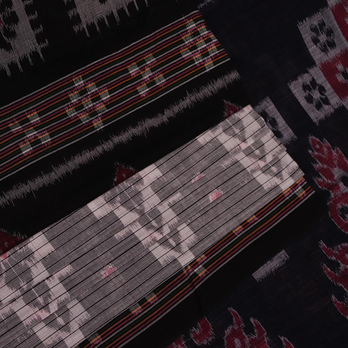 Handloom Sambalpuri Cotton Ikkat Saree Handloom Saree_Sambalpuri Cotton Priyadarshini Handloom 