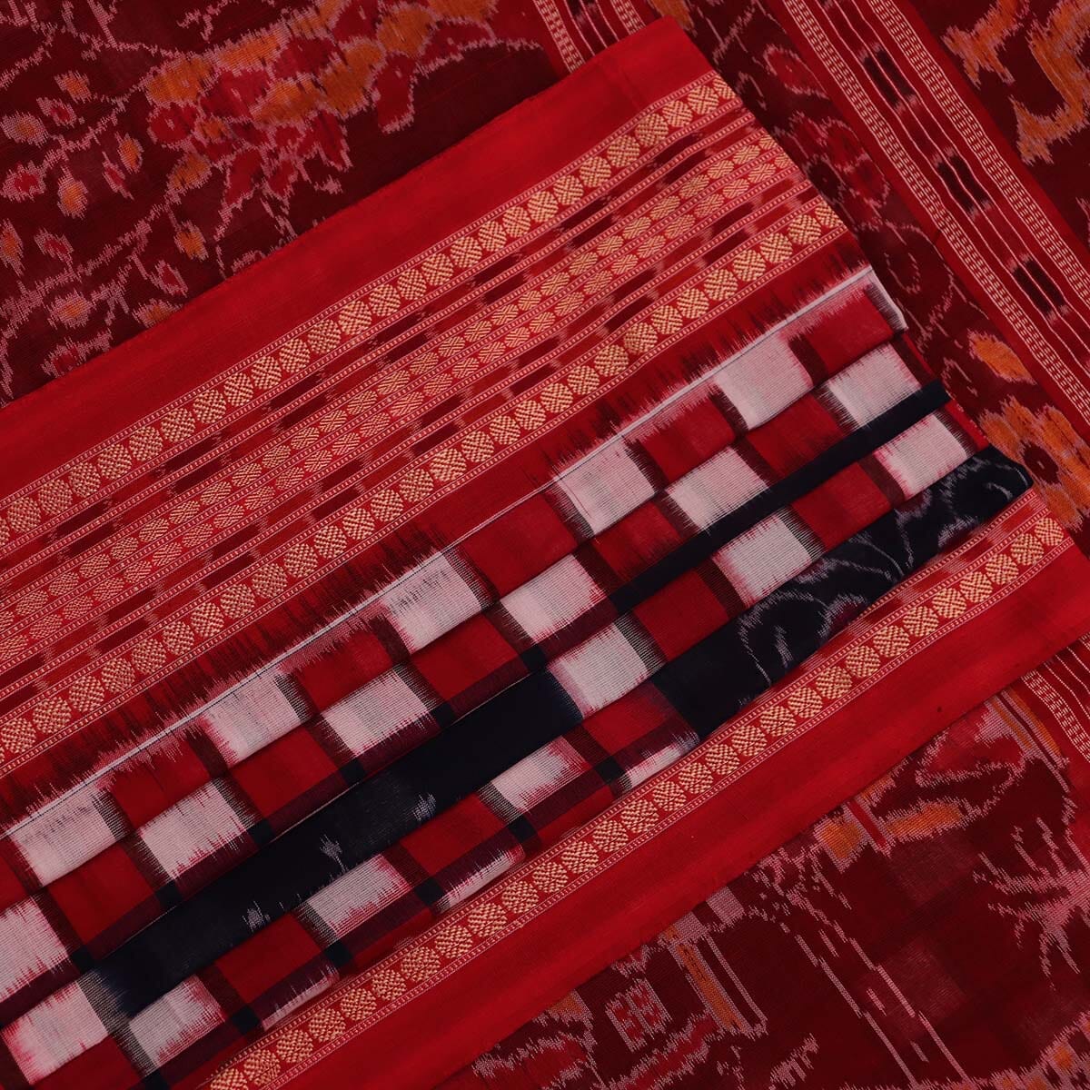 Handloom Sambalpuri Cotton Ikkat Saree Handloom Saree_Sambalpuri Cotton Priyadarshini Handloom 