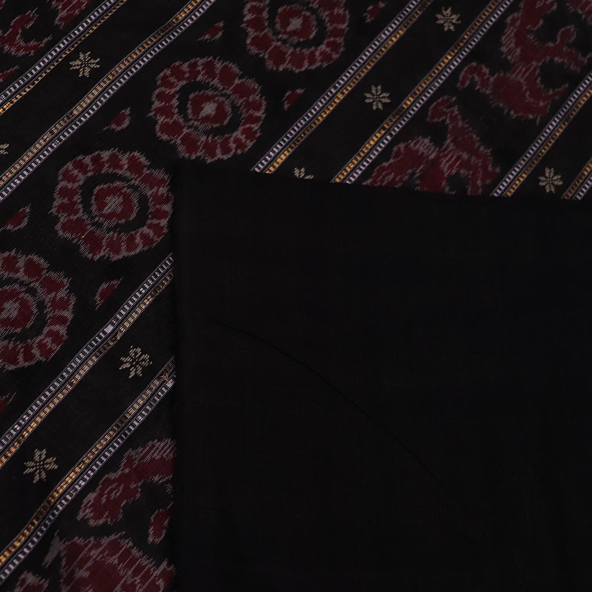 Handloom Sambalpuri Cotton Ikkat Saree Handloom Saree_Sambalpuri Cotton Priyadarshini Handloom 