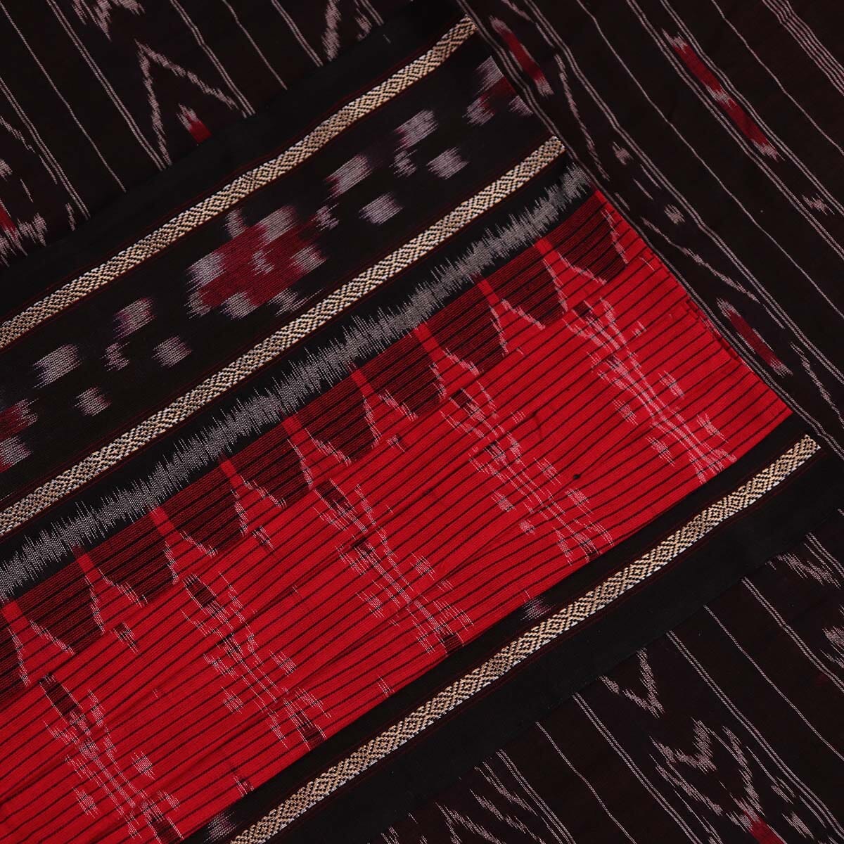 Handloom Sambalpuri Cotton Ikkat Saree Handloom Saree_Sambalpuri Cotton Priyadarshini Handloom 