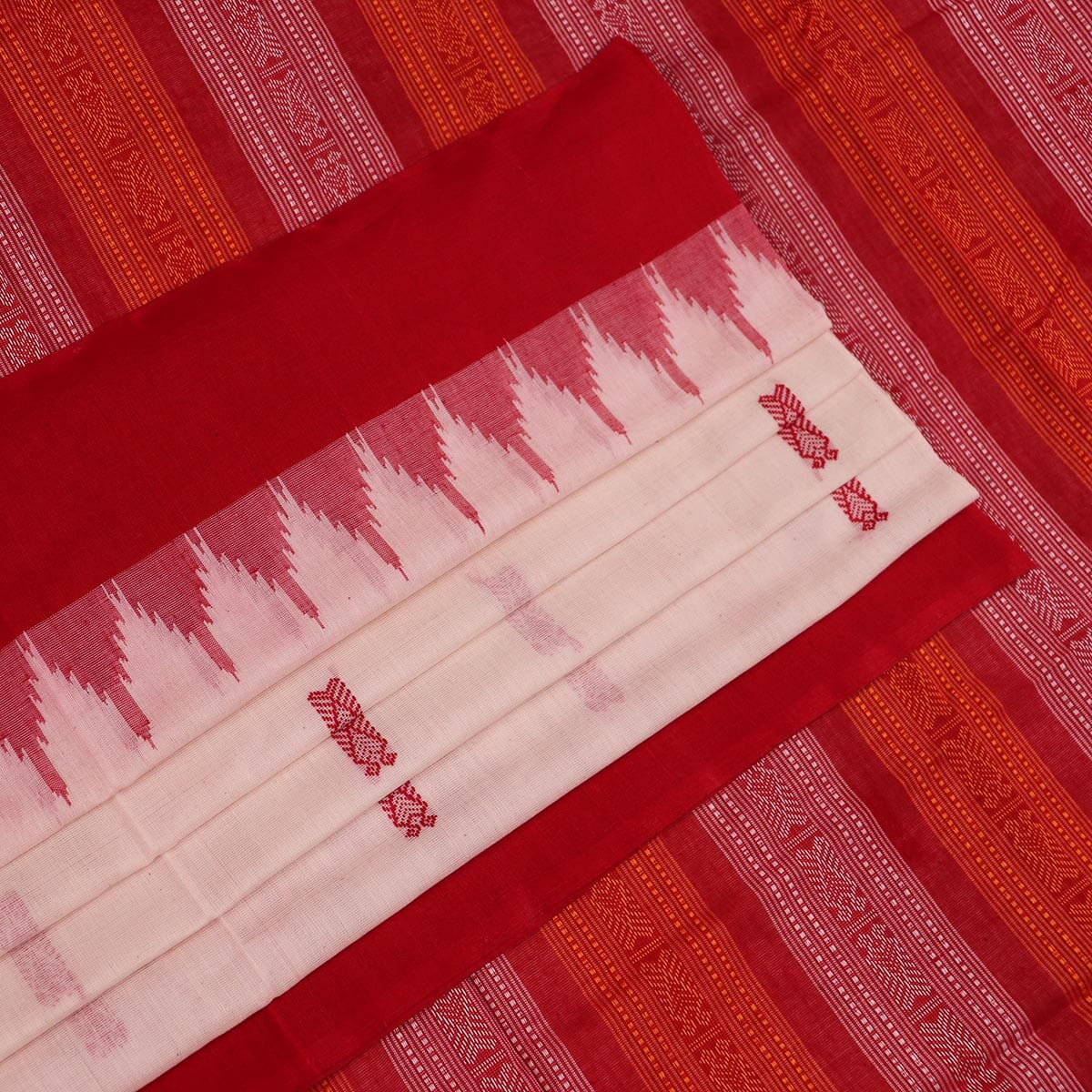 Handloom Sambalpuri Cotton Ikkat Saree Handloom Saree_Sambalpuri Cotton Priyadarshini Handloom 