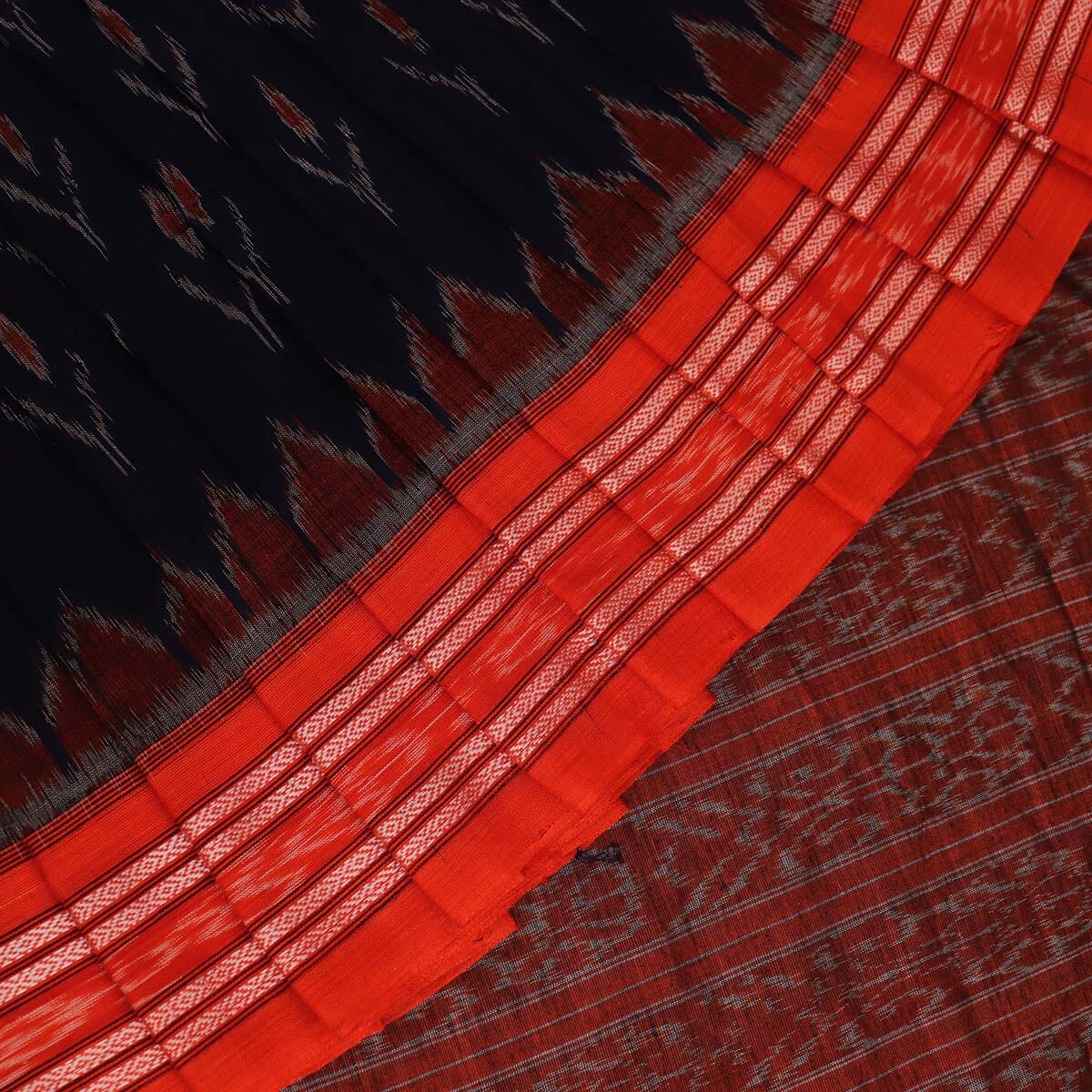 Handloom Sambalpuri Cotton Ikkat Saree Handloom Saree_Sambalpuri Cotton Priyadarshini Handloom 