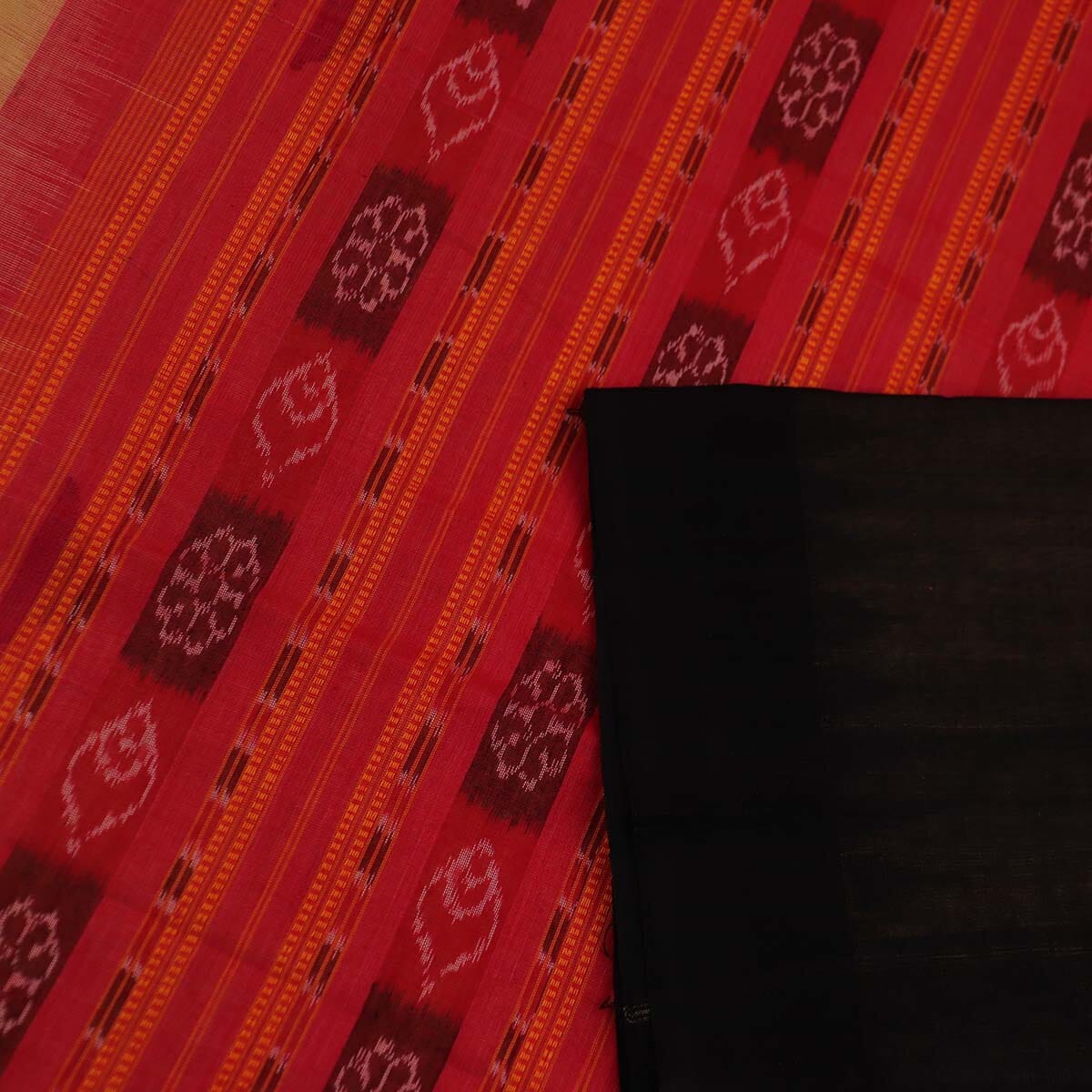 Handloom Sambalpuri Cotton Ikkat Saree Handloom Saree_Sambalpuri Cotton Priyadarshini Handloom 