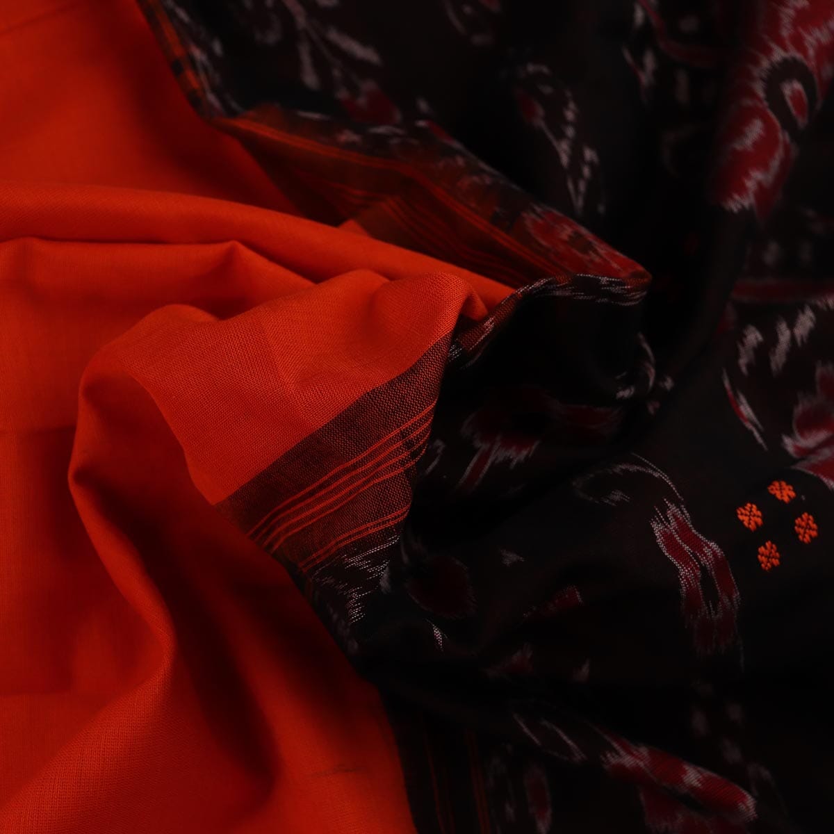 Handloom Sambalpuri Cotton Ikkat Saree Handloom Saree_Sambalpuri Cotton Priyadarshini Handloom 