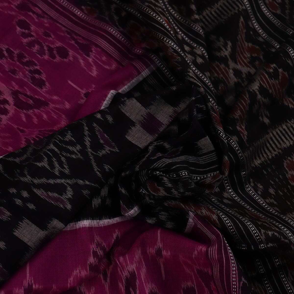 Handloom Sambalpuri Cotton Ikkat Saree Handloom Saree_Sambalpuri Cotton Priyadarshini Handloom 