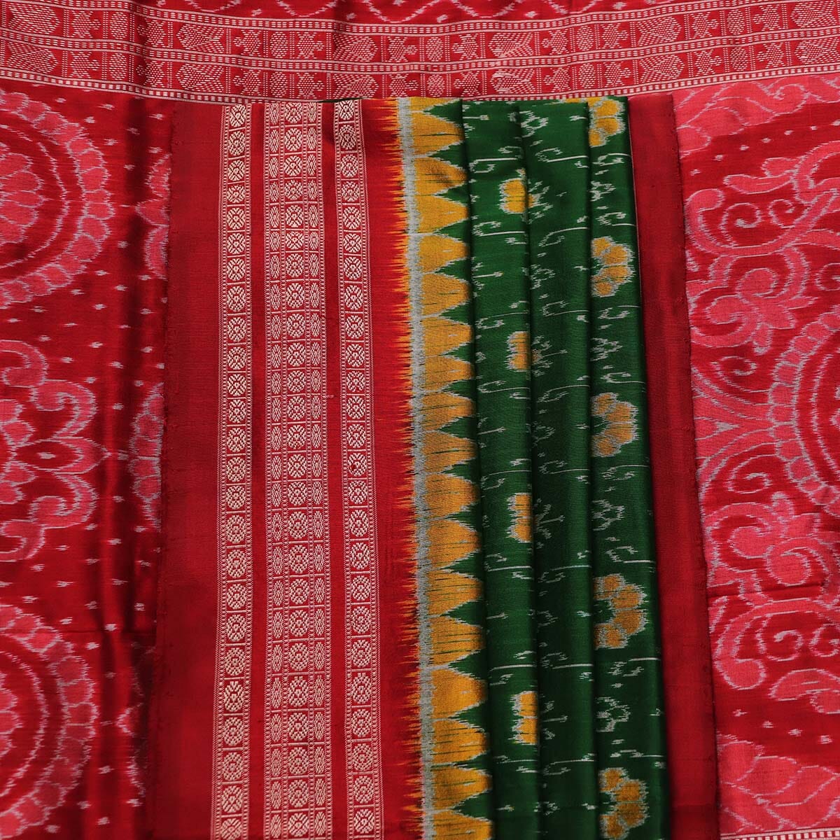Handloom Sambalpuri Ikkat Silk Saree Handloom Saree_Sambalpuri Silk Priyadarshini Handloom 