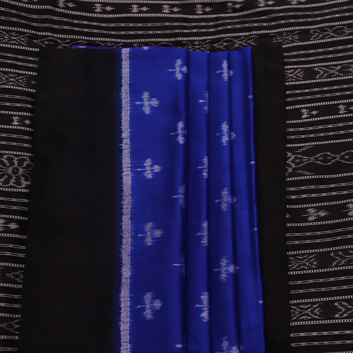Handloom Sambalpuri Ikkat Silk Saree Handloom Saree_Sambalpuri Silk Priyadarshini Handloom 
