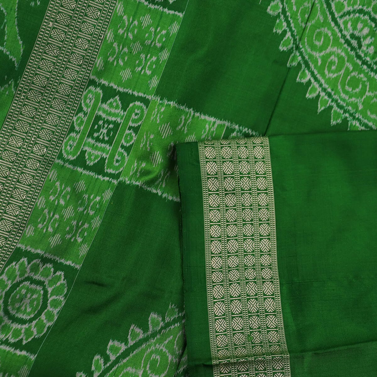 Handloom Sambalpuri Ikkat Silk Saree Handloom Saree_Sambalpuri Silk Priyadarshini Handloom 
