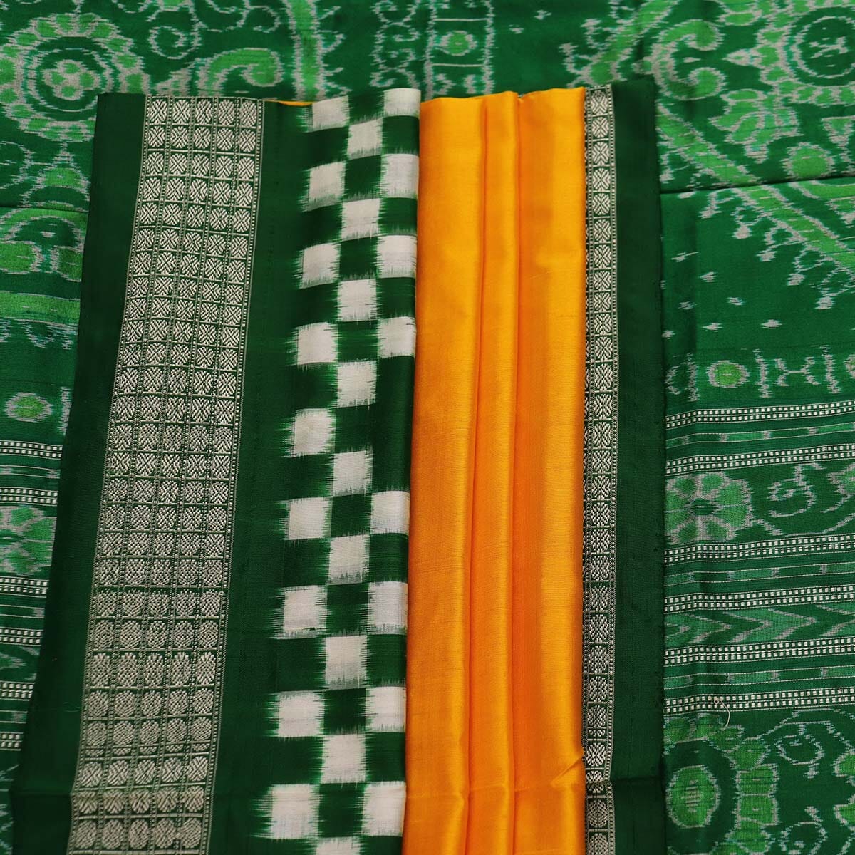 Handloom Sambalpuri Ikkat Silk Saree Handloom Saree_Sambalpuri Silk Priyadarshini Handloom 