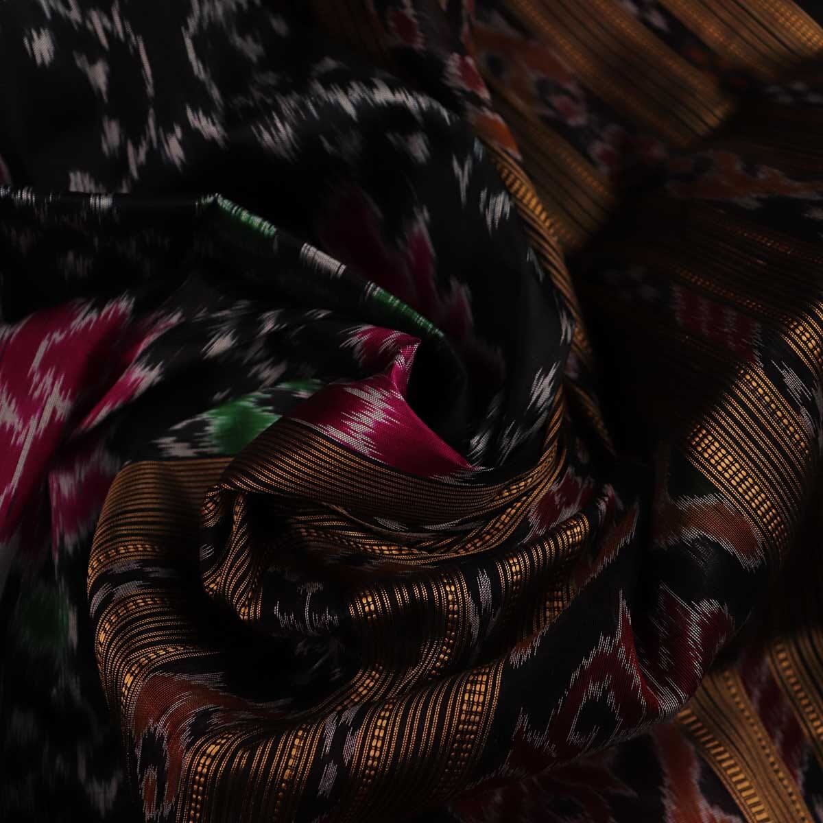 Handloom Sambalpuri Ikkat Silk Saree Handloom Saree_Sambalpuri Silk Priyadarshini Handloom 