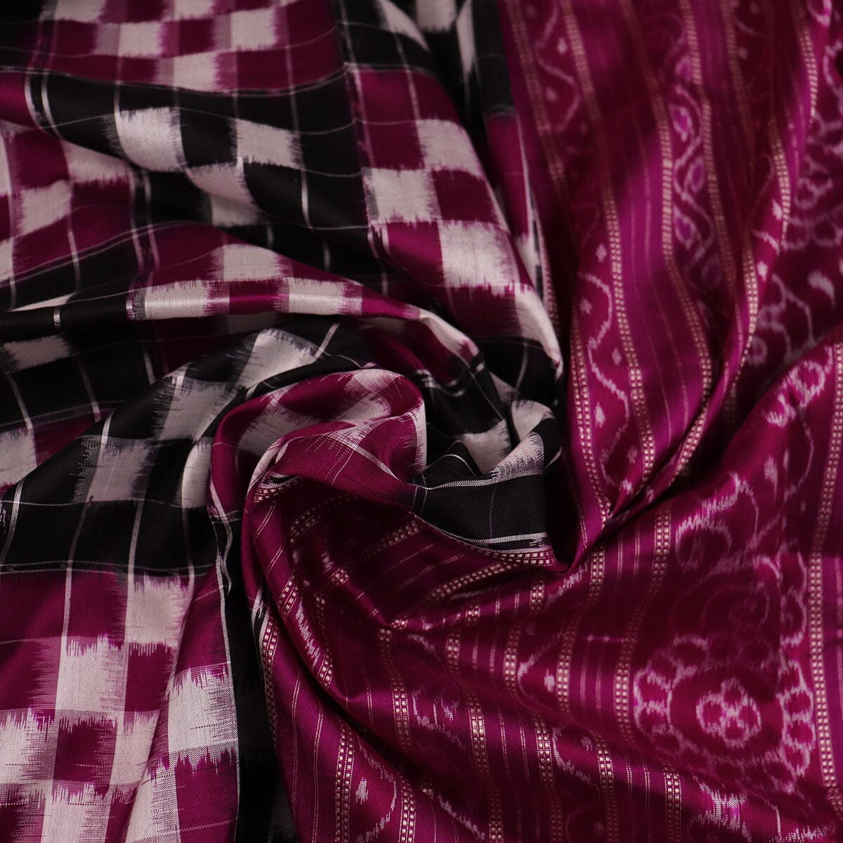 Handloom Sambalpuri Ikkat Silk Saree Handloom Saree_Sambalpuri Silk Priyadarshini Handloom 