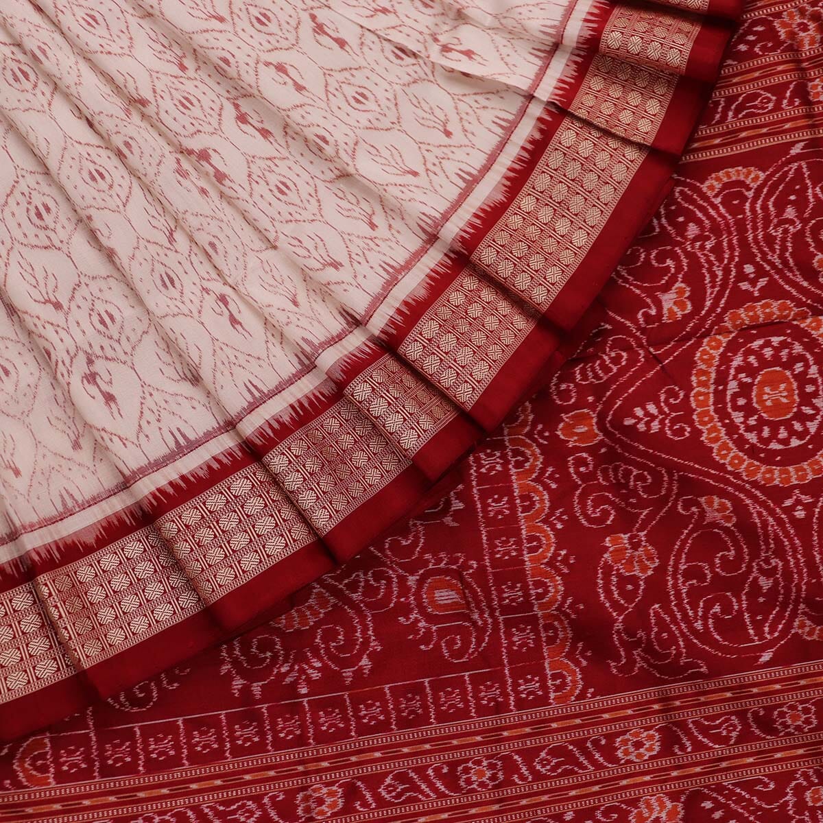 Handloom Sambalpuri Ikkat Silk Saree Handloom Saree_Sambalpuri Silk Priyadarshini Handloom 
