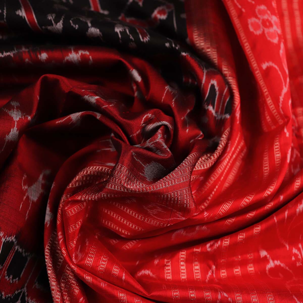 Handloom Sambalpuri Ikkat Silk Saree Handloom Saree_Sambalpuri Silk Priyadarshini Handloom 