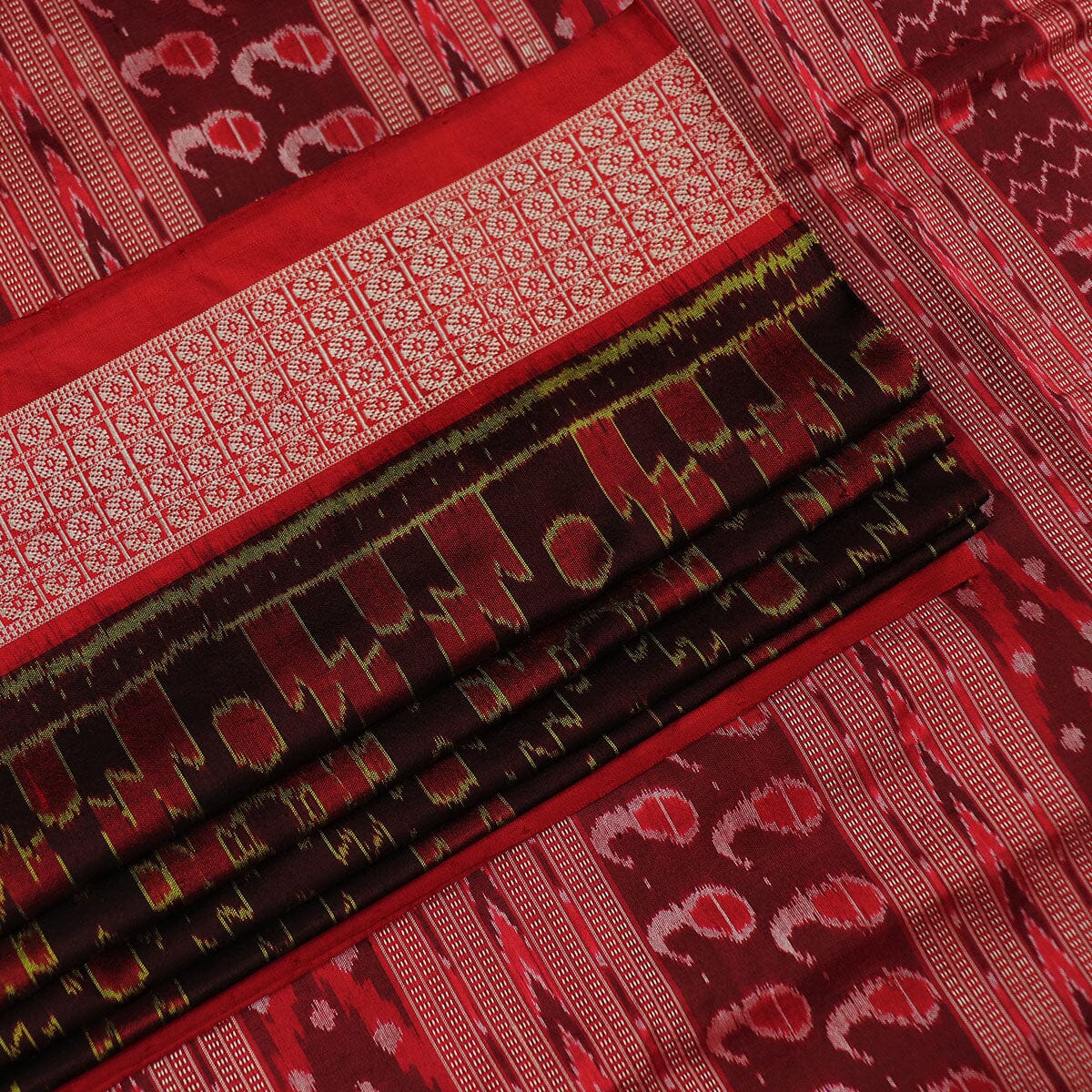 Handloom Sambalpuri Ikkat Silk Saree Handloom Saree_Sambalpuri Silk Priyadarshini Handloom 