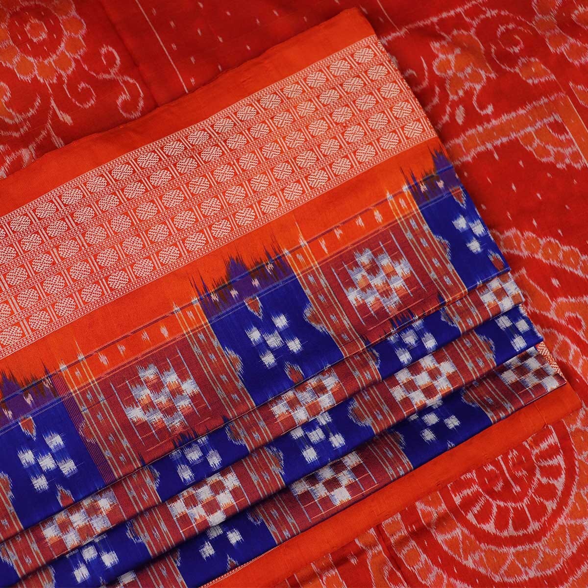 Handloom Sambalpuri Ikkat Silk Saree Handloom Saree_Sambalpuri Silk Priyadarshini Handloom 