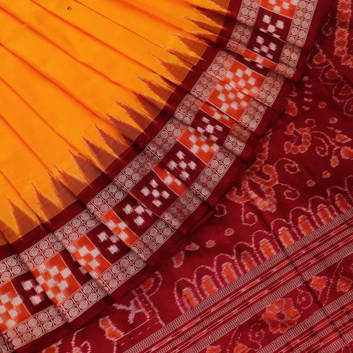 Priyadarshini Handloom -Handloom Sambalpuri Ikkat Silk Saree, Traditional Saree, Indian Saree, Handloom Saree, Silk Saree, Ethnic Saree, Festive Saree, Ikat Weaving, Ikat Design, Premium Quality, Unique Pattern, Tie-Dye.