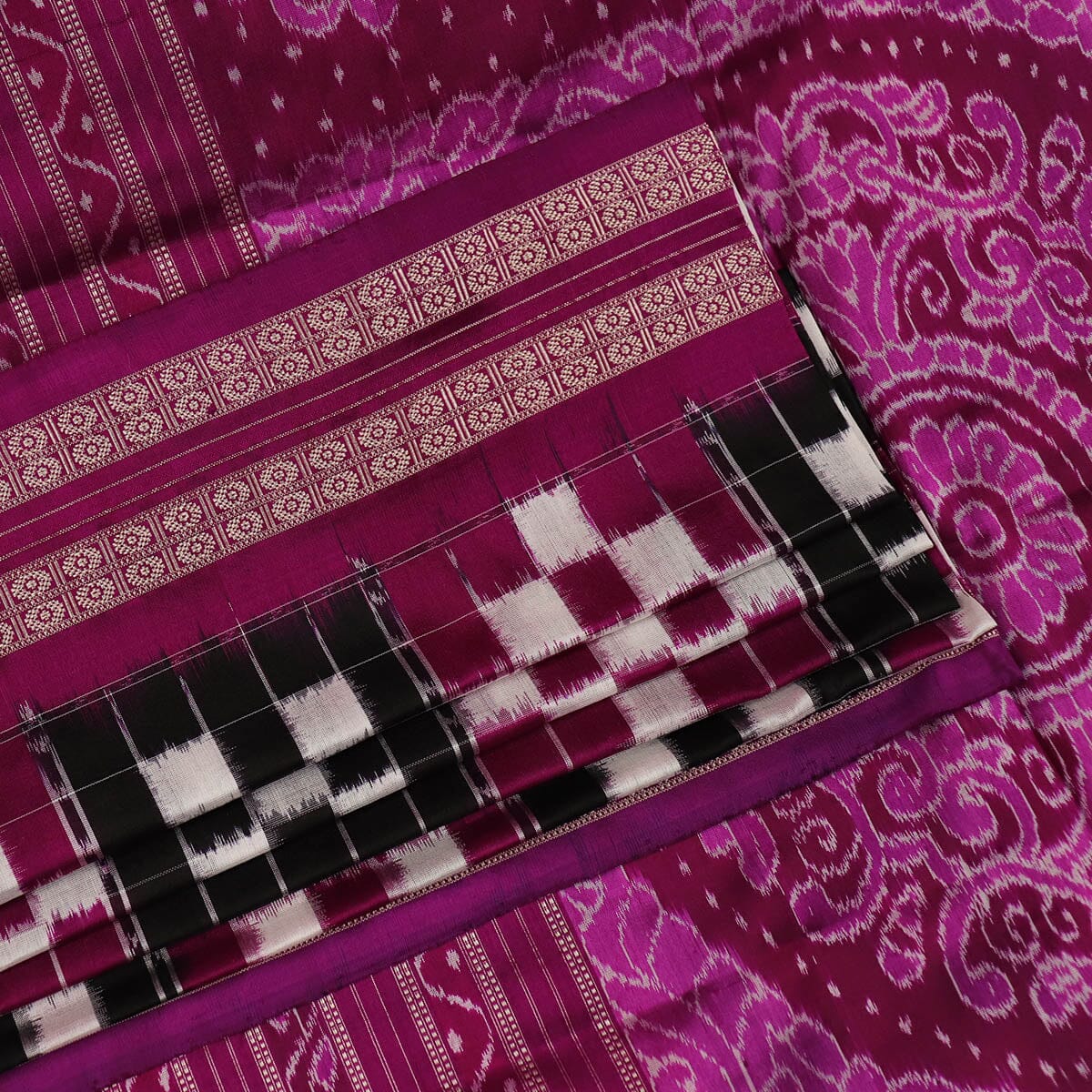 Handloom Sambalpuri Ikkat Silk Saree Handloom Saree_Sambalpuri Silk Priyadarshini Handloom 