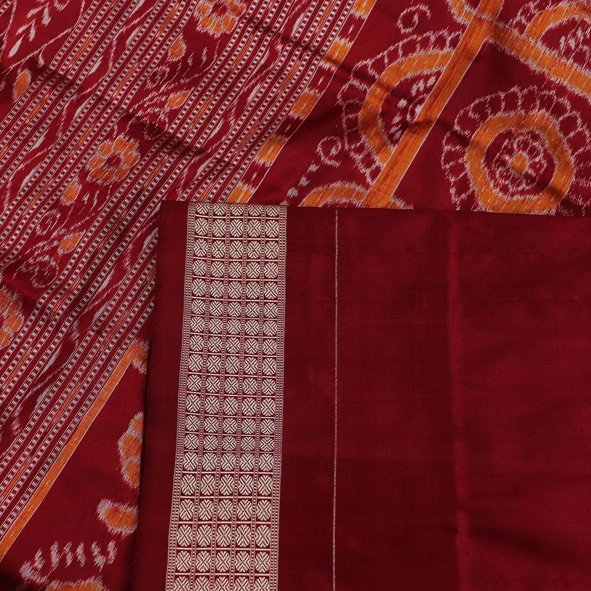 Handloom Sambalpuri Ikkat Silk Saree Handloom Saree_Sambalpuri Silk Priyadarshini Handloom 