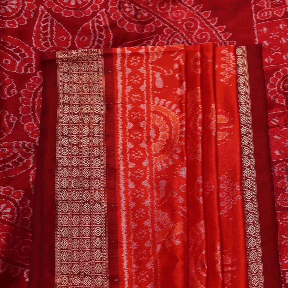 Handloom Sambalpuri Ikkat Silk Saree Handloom Saree_Sambalpuri Silk Priyadarshini Handloom 