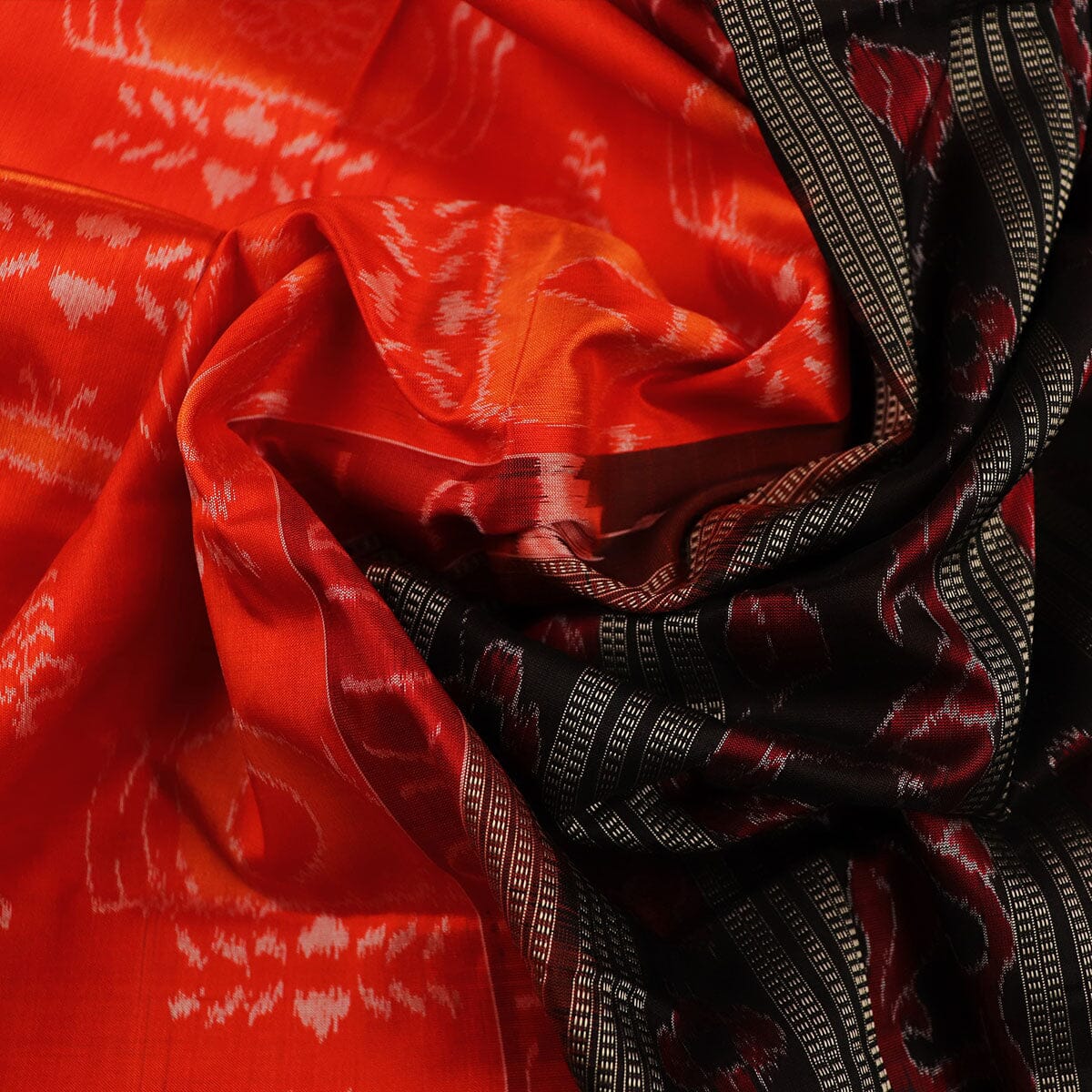 Handloom Sambalpuri Ikkat Silk Saree Handloom Saree_Sambalpuri Silk Priyadarshini Handloom 