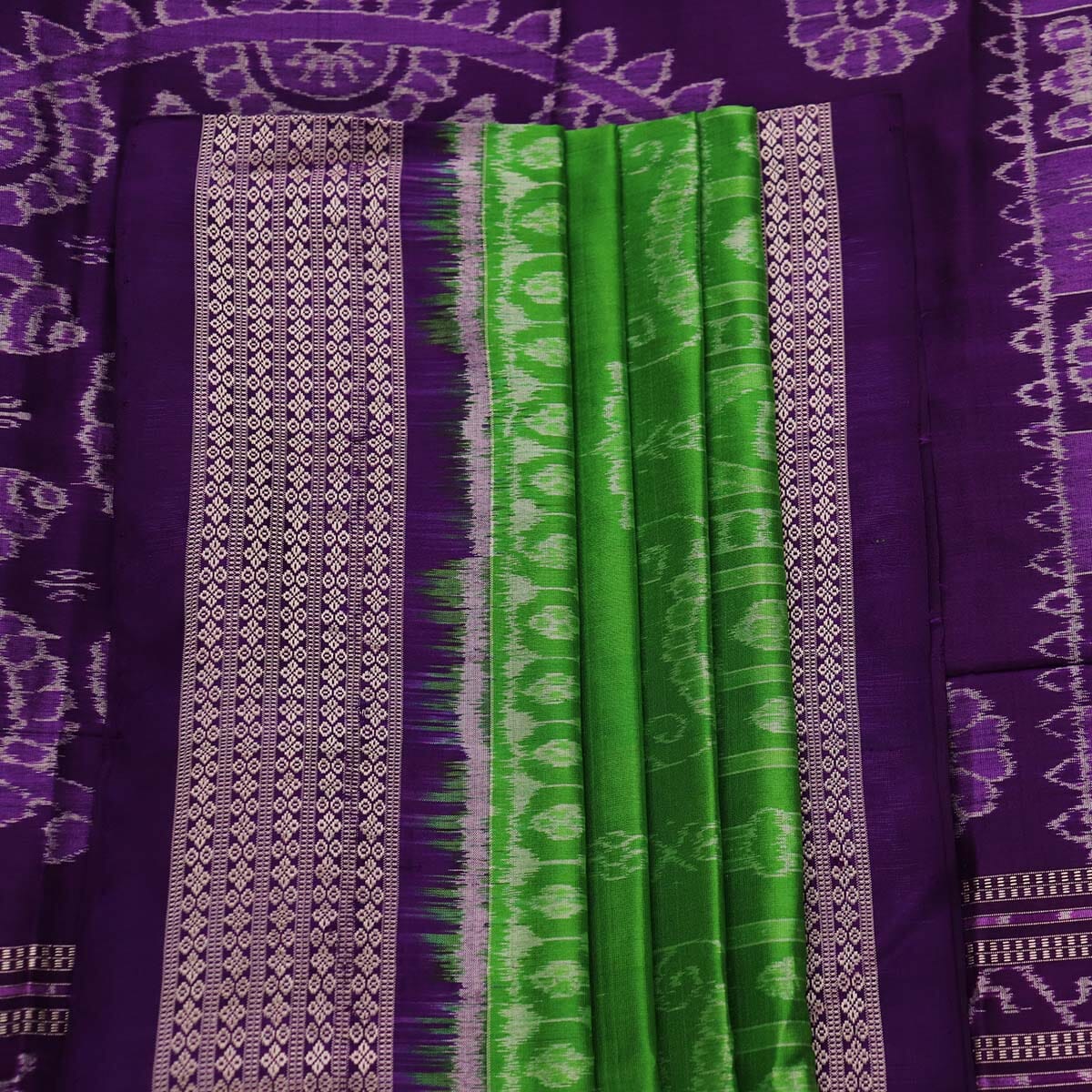 Handloom Sambalpuri Ikkat Silk Saree Handloom Saree_Sambalpuri Silk Priyadarshini Handloom 