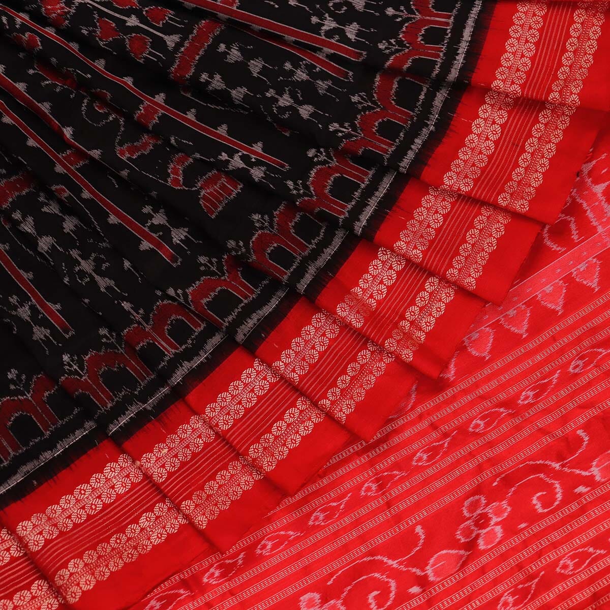Handloom Sambalpuri Ikkat Silk Saree Handloom Saree_Sambalpuri Silk Priyadarshini Handloom 