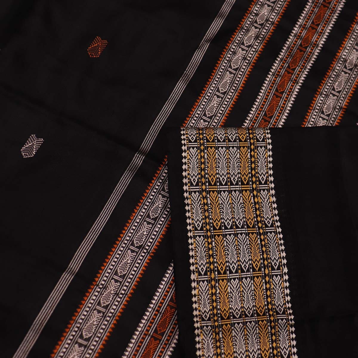 Handloom Sambalpuri Ikkat Silk Saree Handloom Saree_Sambalpuri Silk Priyadarshini Handloom 