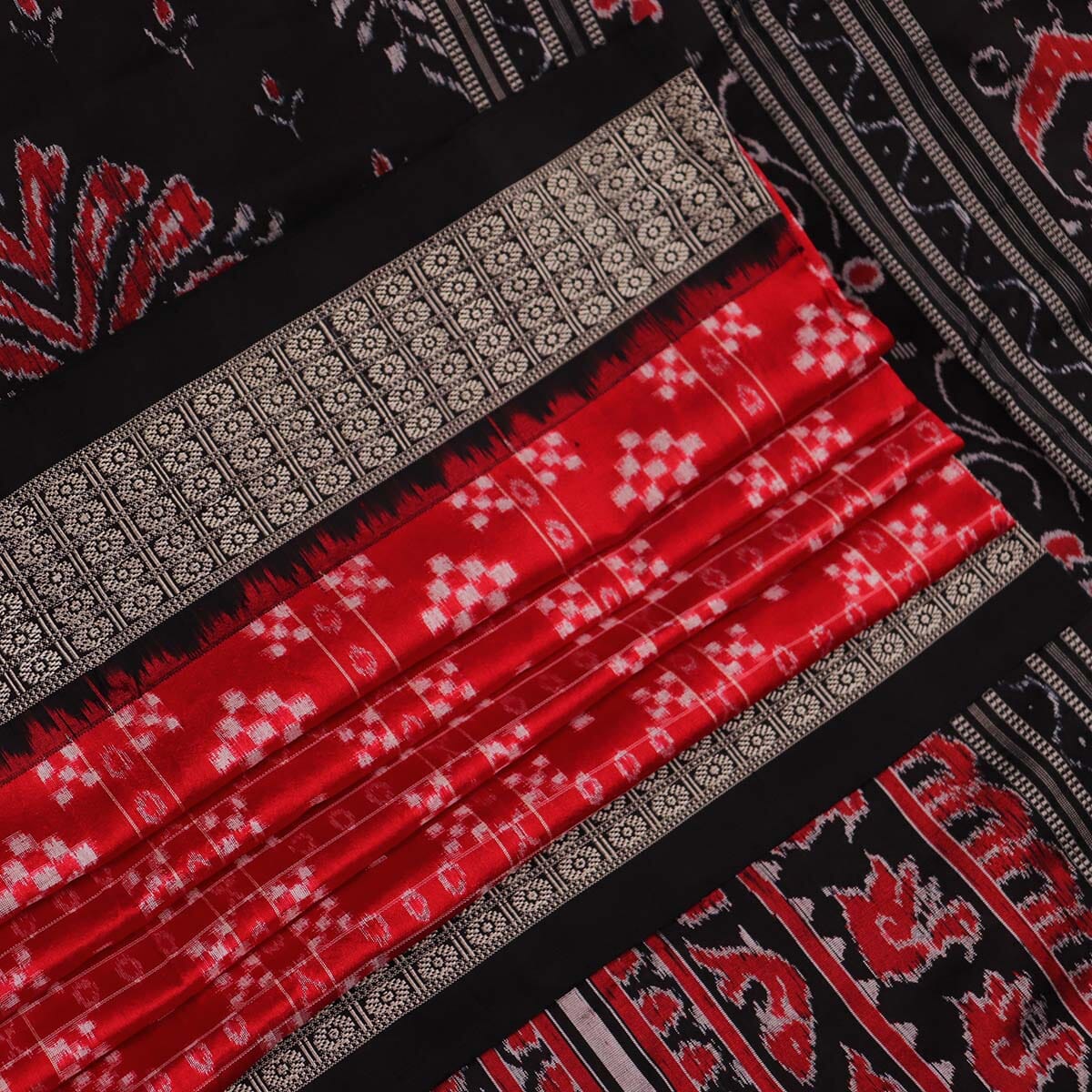 Handloom Sambalpuri Ikkat Silk Saree Handloom Saree_Sambalpuri Silk Priyadarshini Handloom 