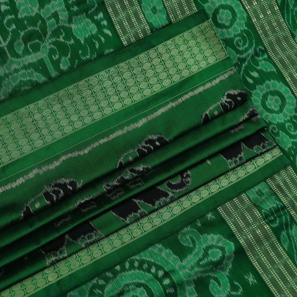 Handloom Sambalpuri Ikkat Silk Saree Handloom Saree_Sambalpuri Silk Priyadarshini Handloom 