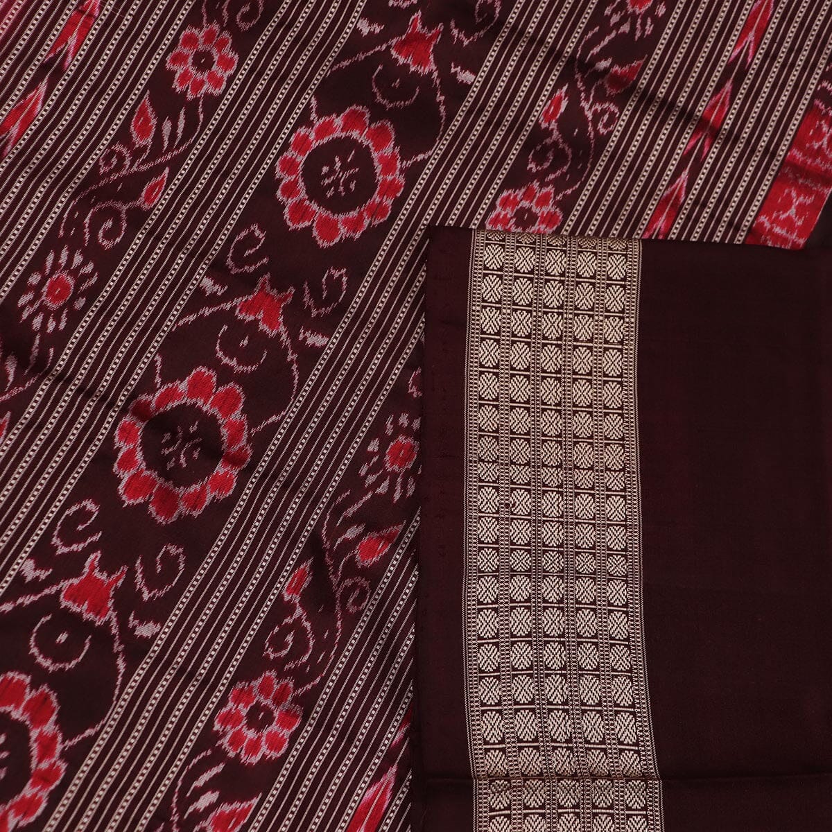 Handloom Sambalpuri Ikkat Silk Saree Handloom Saree_Sambalpuri Silk Priyadarshini Handloom 
