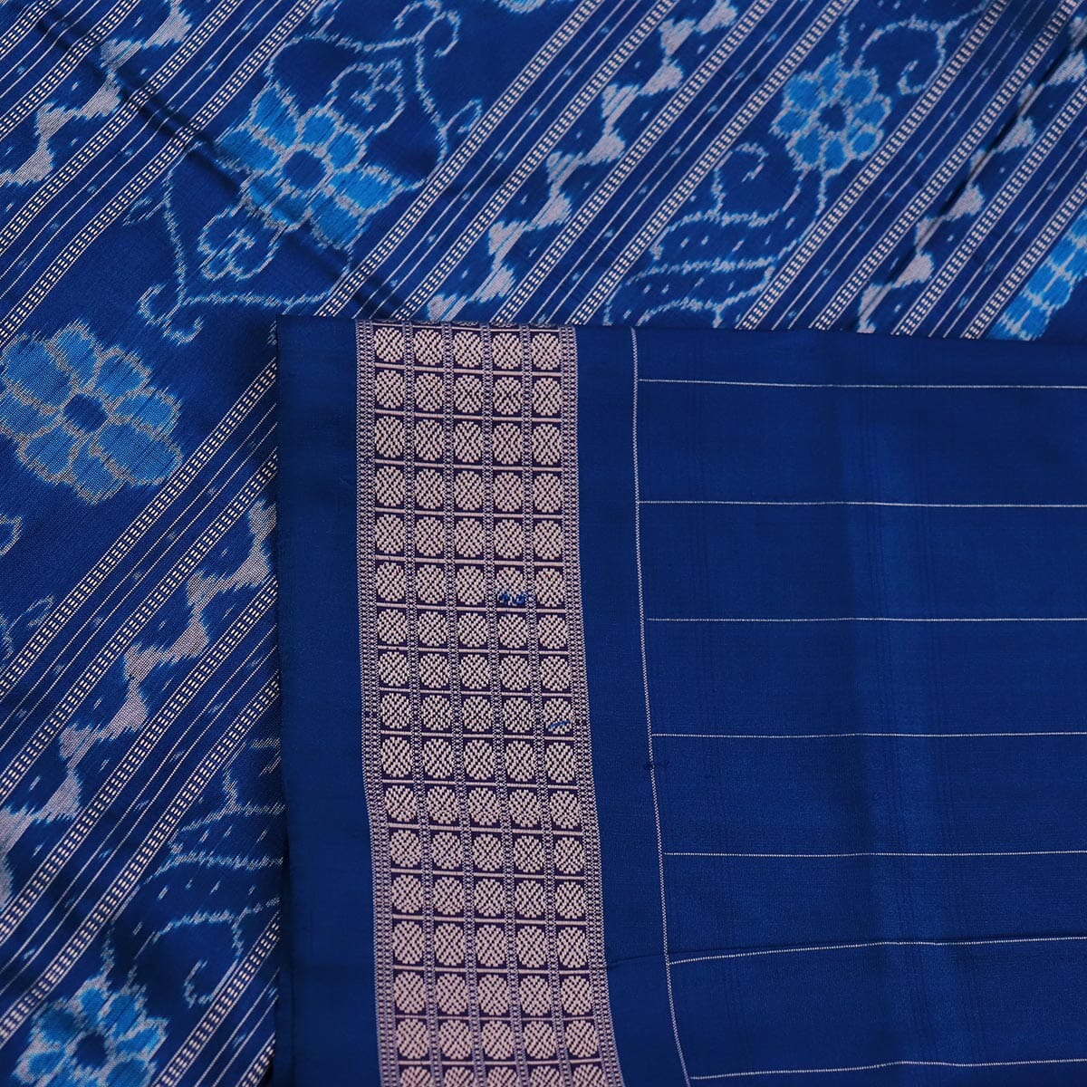 Handloom Sambalpuri Ikkat Silk Saree Handloom Saree_Sambalpuri Silk Priyadarshini Handloom 