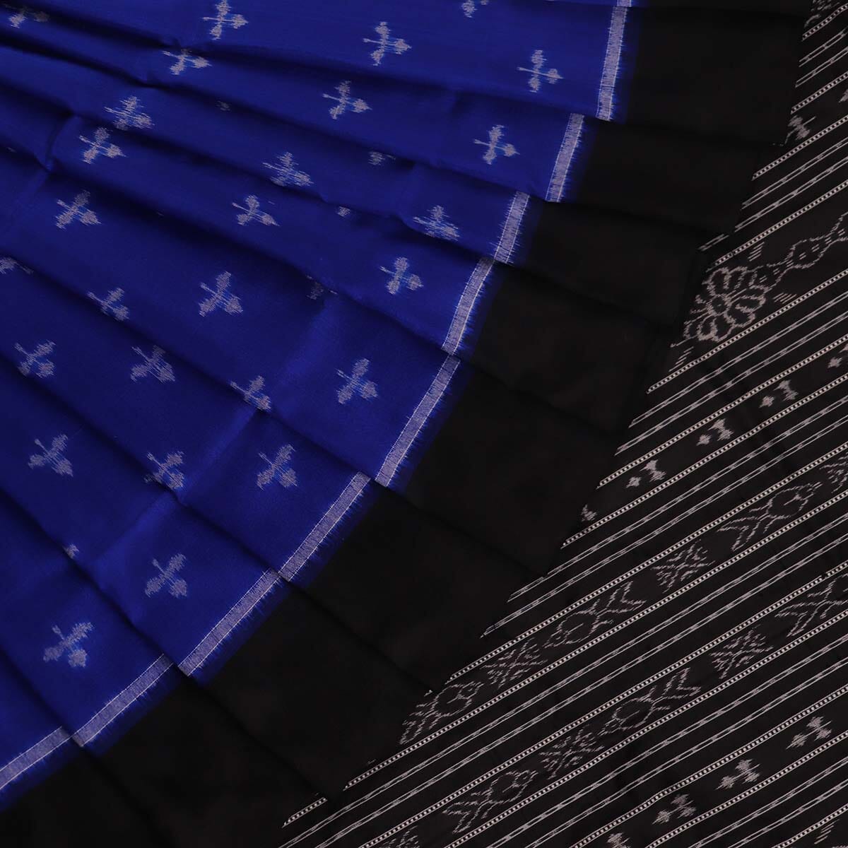 Handloom Sambalpuri Ikkat Silk Saree Handloom Saree_Sambalpuri Silk Priyadarshini Handloom 