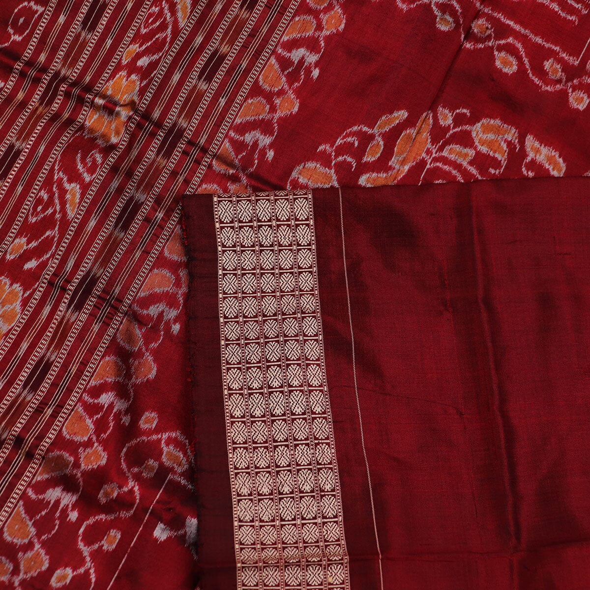 Handloom Sambalpuri Ikkat Silk Saree Handloom Saree_Sambalpuri Silk Priyadarshini Handloom 