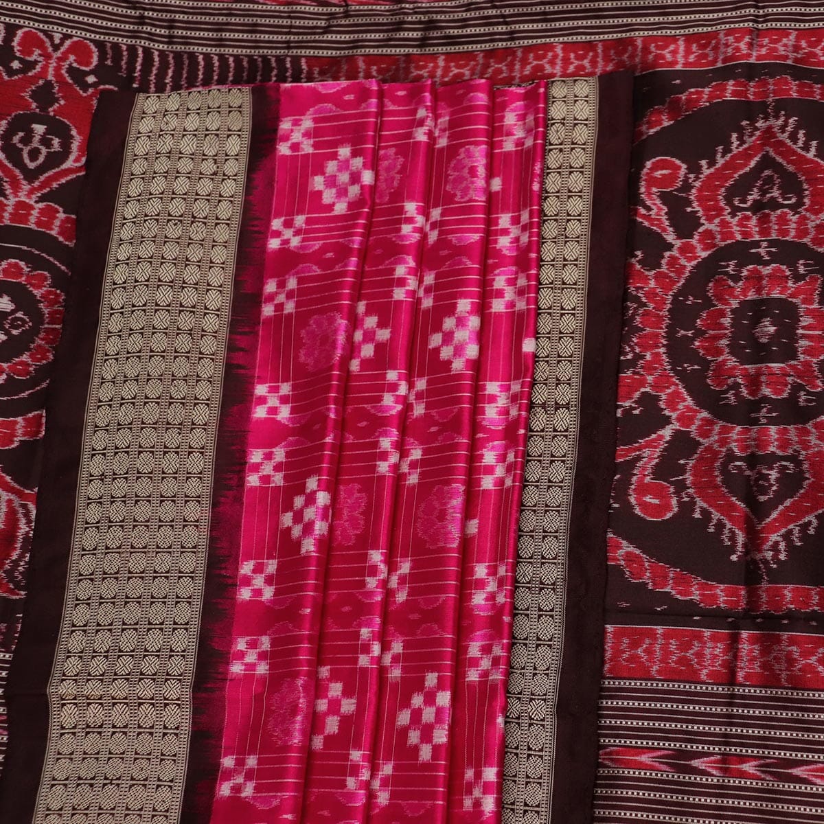 Handloom Sambalpuri Ikkat Silk Saree Handloom Saree_Sambalpuri Silk Priyadarshini Handloom 