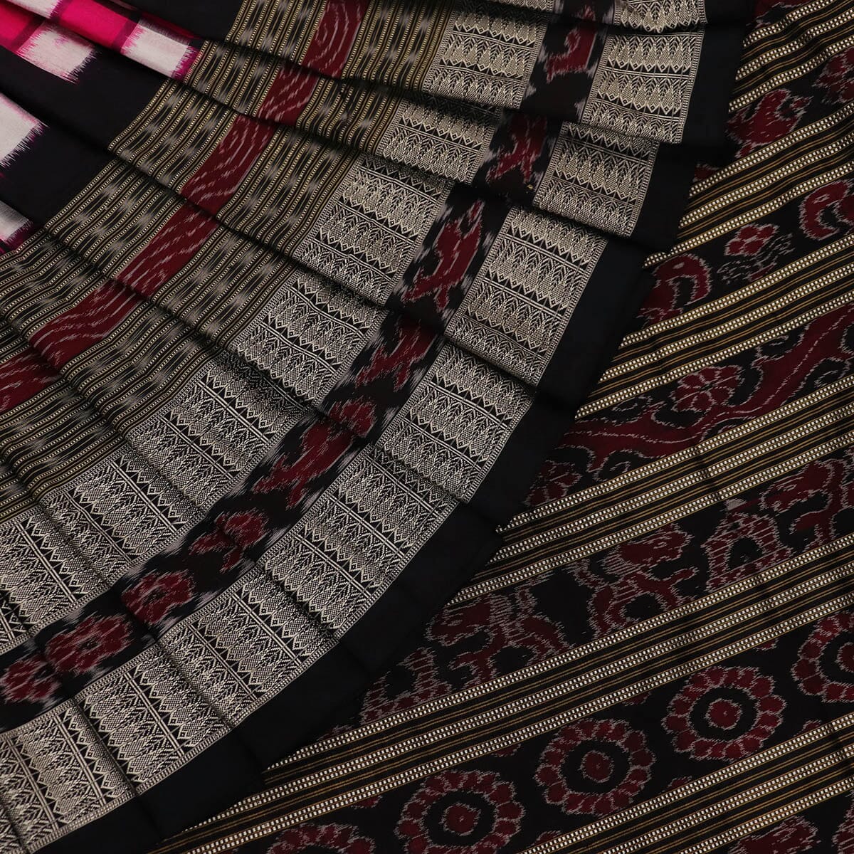 Handloom Sambalpuri Ikkat Silk Saree Handloom Saree_Sambalpuri Silk Priyadarshini Handloom 