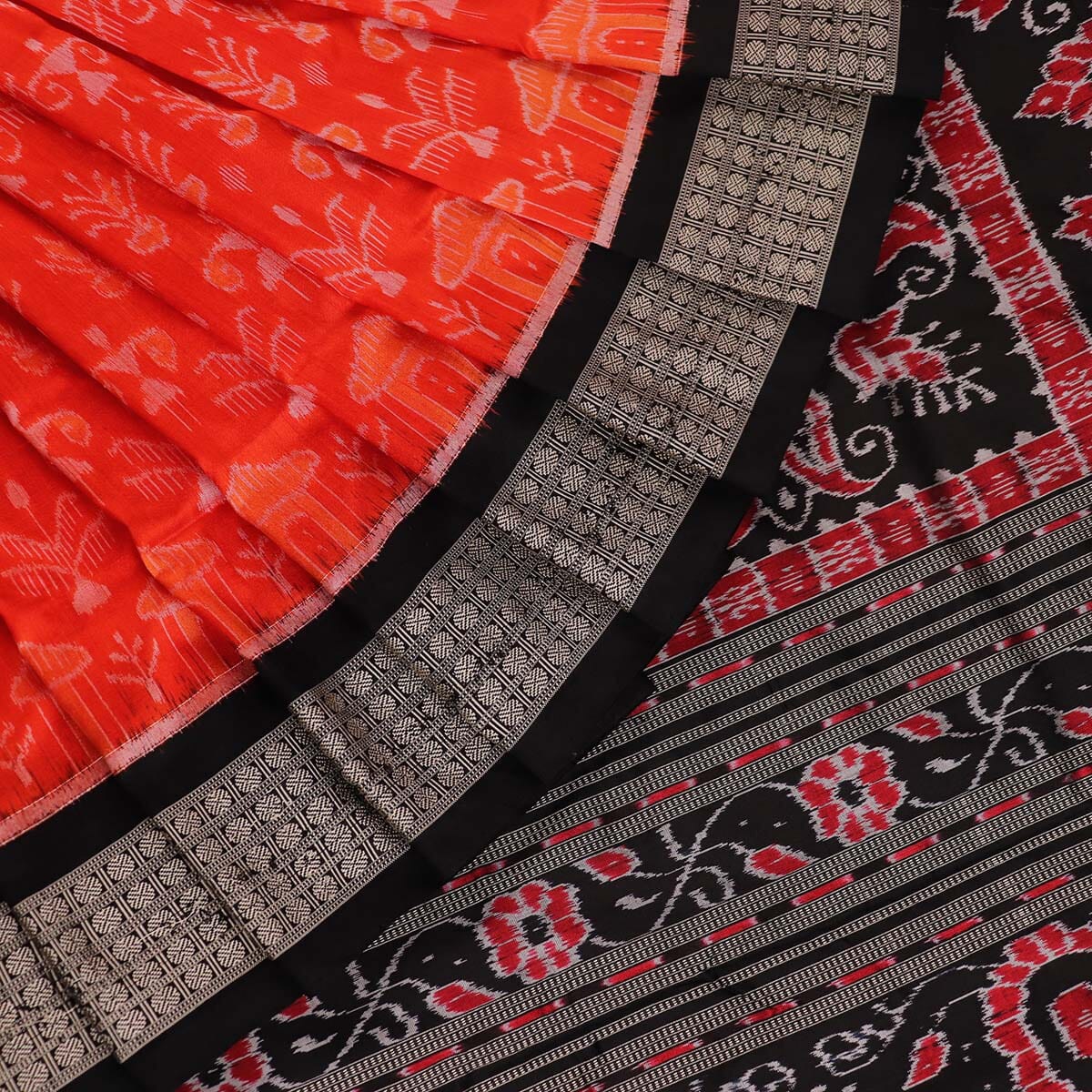 Handloom Sambalpuri Ikkat Silk Saree Handloom Saree_Sambalpuri Silk Priyadarshini Handloom 