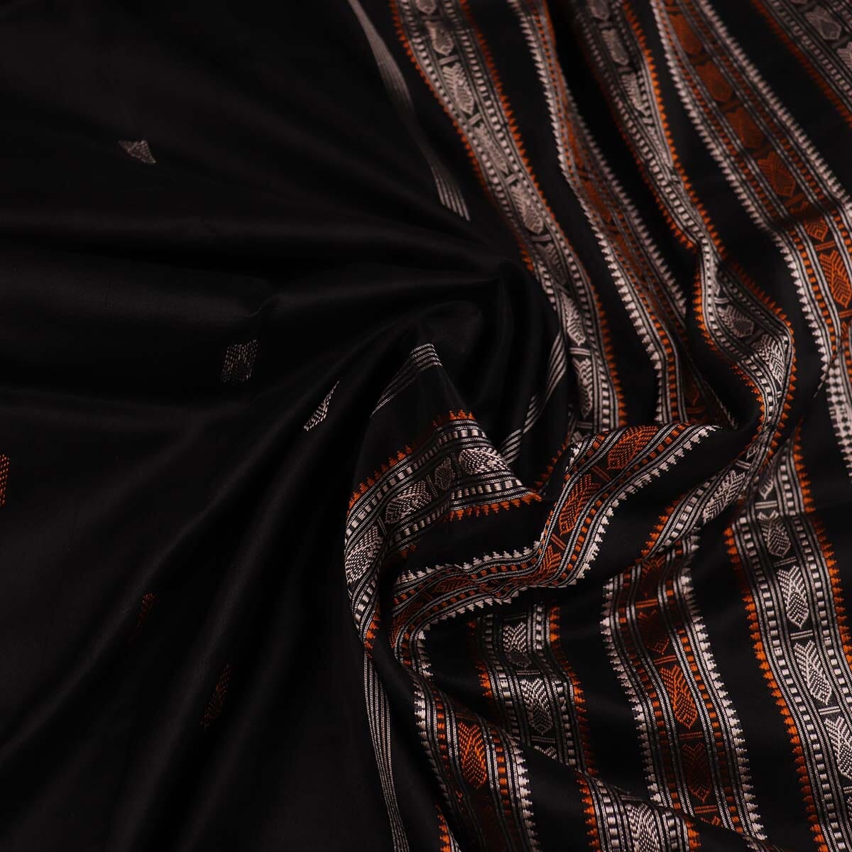 Handloom Sambalpuri Ikkat Silk Saree Handloom Saree_Sambalpuri Silk Priyadarshini Handloom 