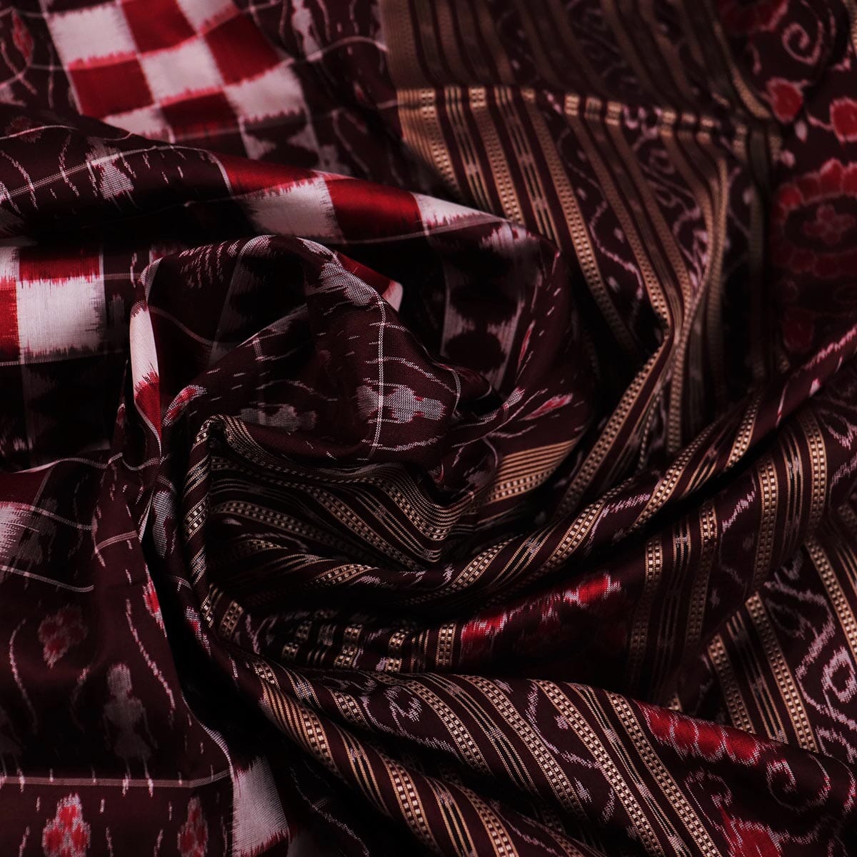 Handloom Sambalpuri Ikkat Silk Saree Handloom Saree_Sambalpuri Silk Priyadarshini Handloom 