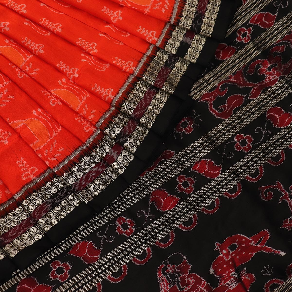 Handloom Sambalpuri Ikkat Silk Saree Handloom Saree_Sambalpuri Silk Priyadarshini Handloom 