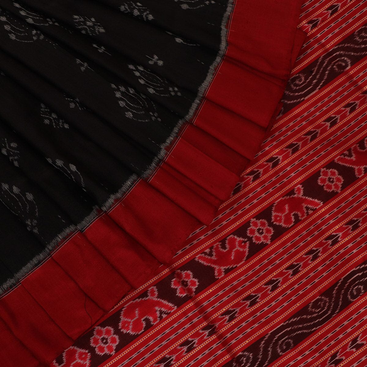 Handloom Sambalpuri Ikkat Silk Saree Handloom Saree_Sambalpuri Silk Priyadarshini Handloom 