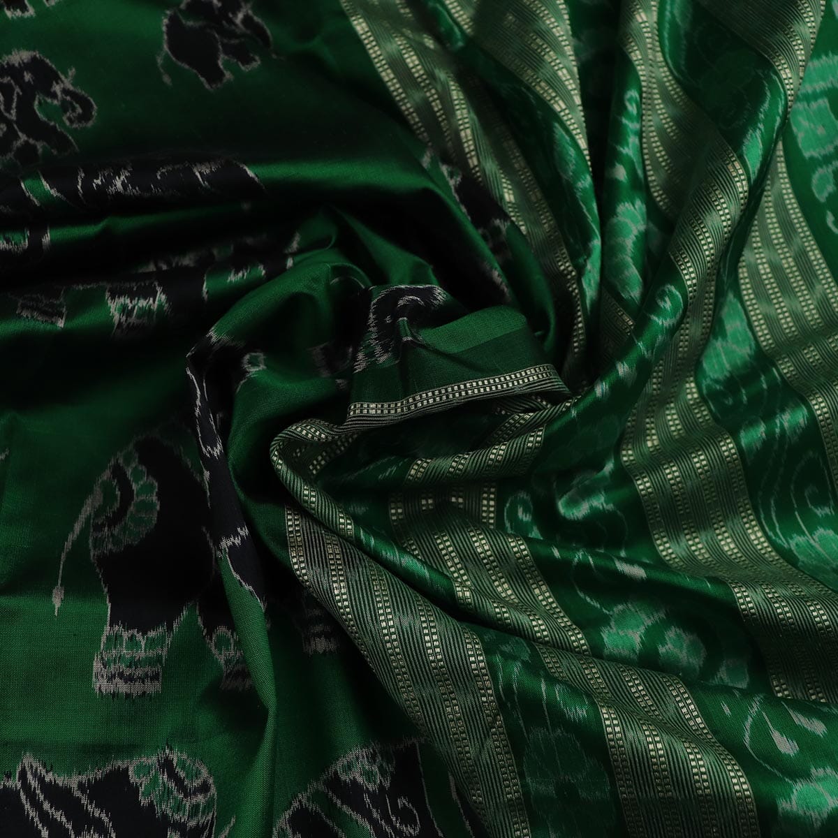 Handloom Sambalpuri Ikkat Silk Saree Handloom Saree_Sambalpuri Silk Priyadarshini Handloom 