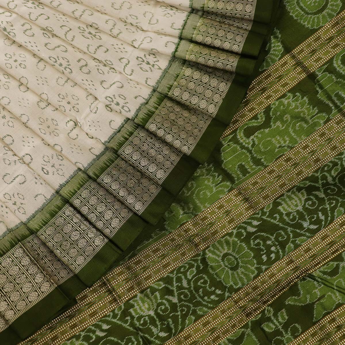 Handloom Sambalpuri Ikkat Silk Saree Handloom Saree_Sambalpuri Silk Priyadarshini Handloom 