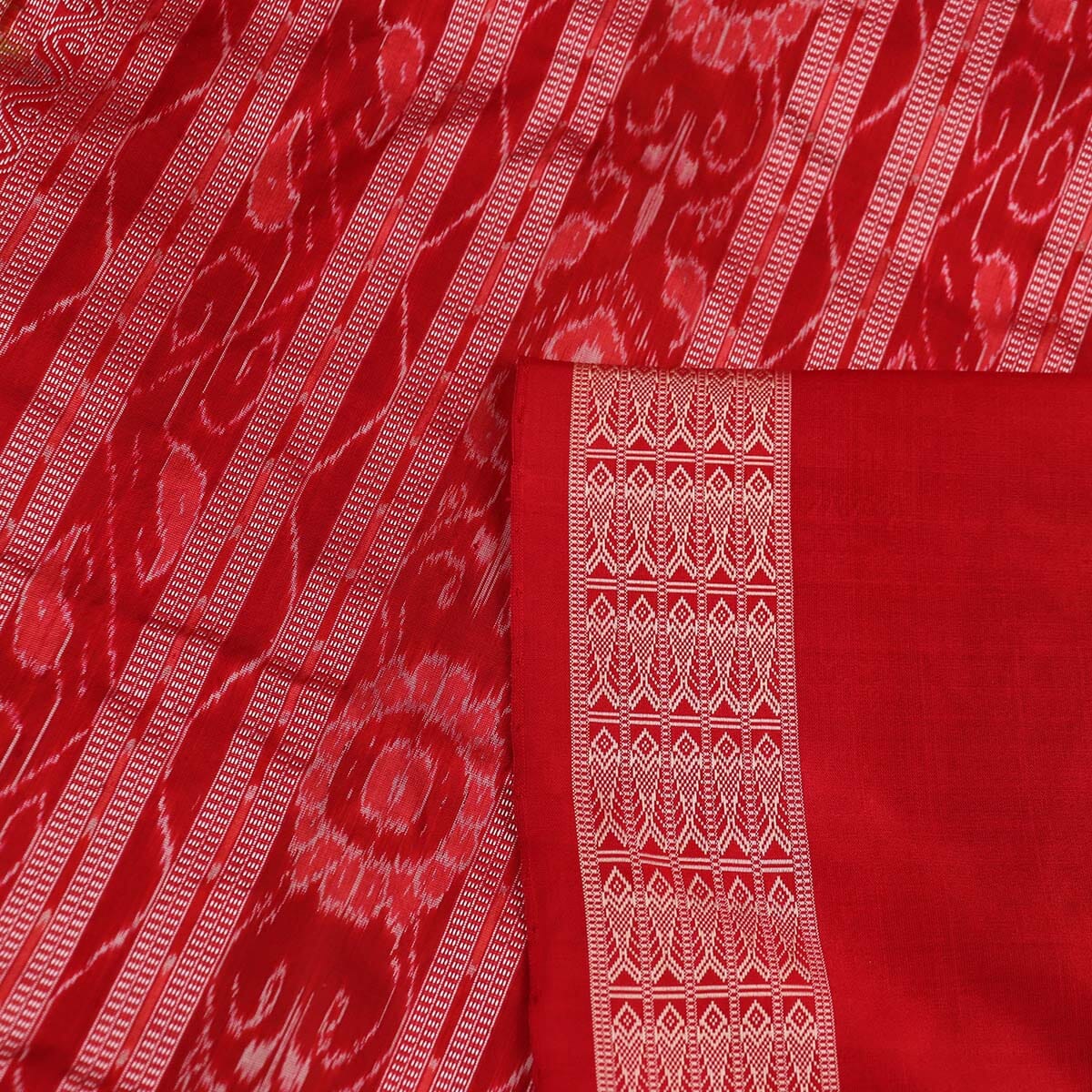 Handloom Sambalpuri Ikkat Silk Saree Handloom Saree_Sambalpuri Silk Priyadarshini Handloom 
