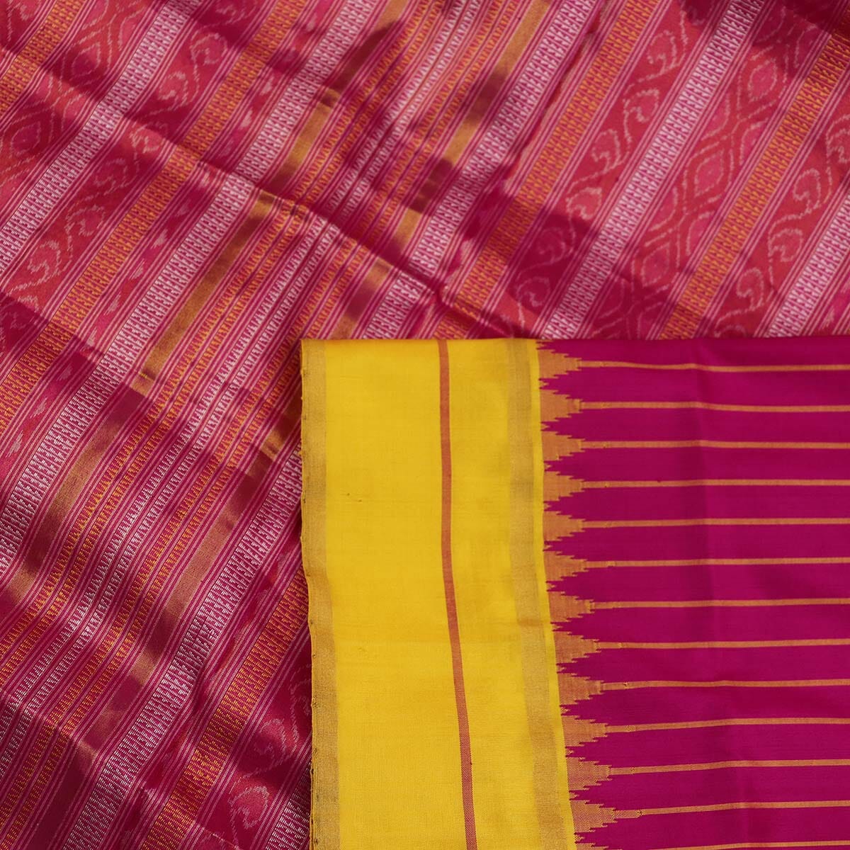 Handloom Sambalpuri Ikkat Silk Saree Handloom Saree_Sambalpuri Silk Priyadarshini Handloom 