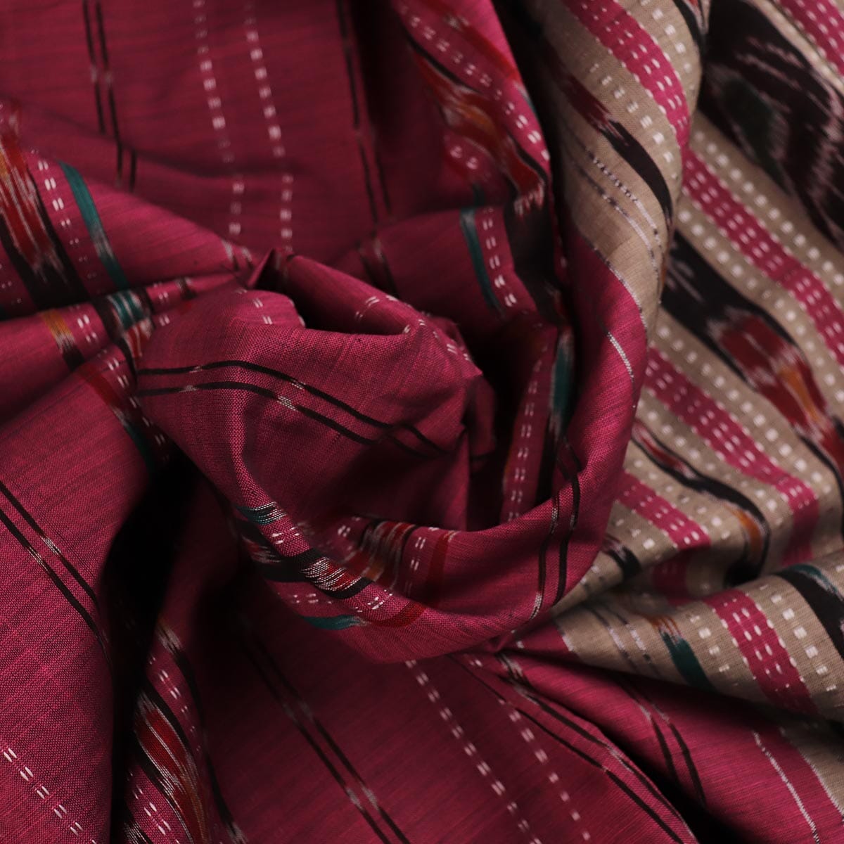 Handloom Sambalpuri Poly-Cotton Ikkat Saree Handloom Saree_Cotton Priyadarshini Handloom 
