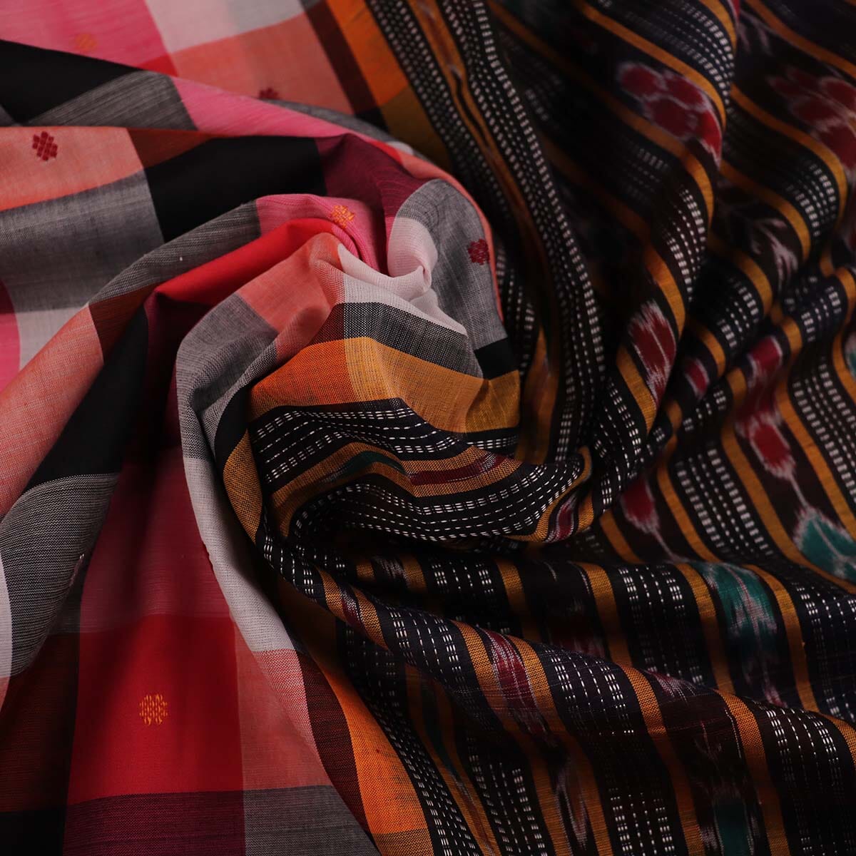Handloom Sambalpuri Poly-Cotton Ikkat Saree Handloom Saree_Cotton Priyadarshini Handloom 