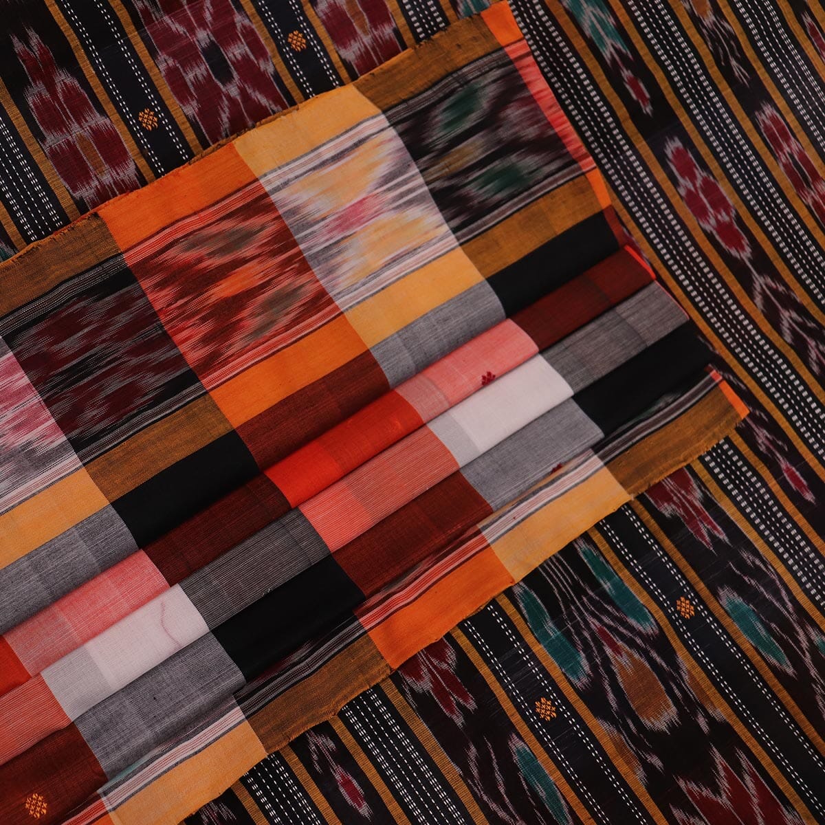 Handloom Sambalpuri Poly-Cotton Ikkat Saree Handloom Saree_Cotton Priyadarshini Handloom 